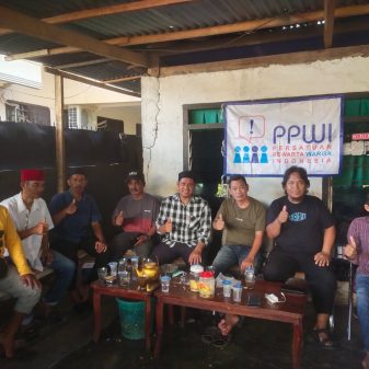 Pengurus dan Anggota DPC PPWI Pinrang Gelar Rapat Koordinasi