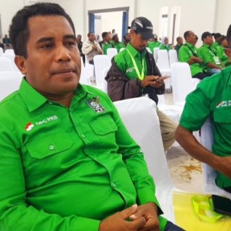 PKB Ende Soroti Aspek Kemanusiaan atas Penggusuran Lapak Pantai Ndao Ende