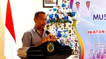 Pemda Ngada Dorong Peran Bidan Ujung Tombak Pembangunan Manusia mulai Usia Dini