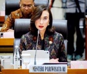 Ditengah Tekanan Global, Ini Strategi Kementerian Pariwisata 2026