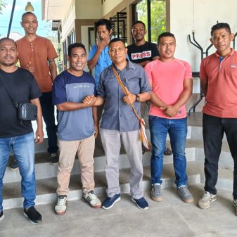 Rajut Kembali Kemitraan, Ketua Komisi III DPRD Nagekeo Temui Para Wartawan Curahkan Isi Hati ‎ ‎
