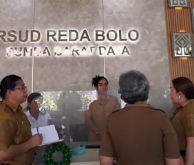 Pastikan Hak Rakyat Kecil, Bupati Ratu Wulla Awasi Langsung Layanan RSUD Reda Bolo