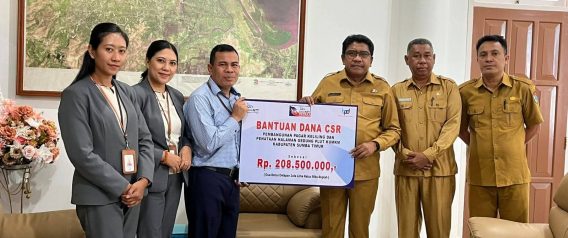 Sinergi Pemkab Sumba Timur dan Bank NTT Salurkan CSR Rp208,5 Juta