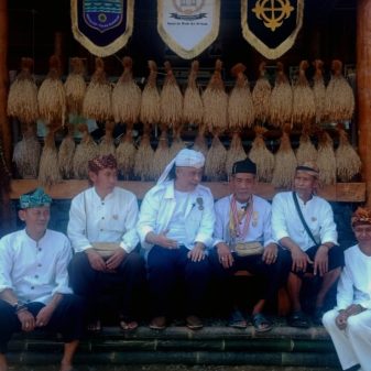 Abah Anton Kunjungi Kampung Adat Kuta: Warga Harapkan Solusi Air Bersih dan Penguatan Lembaga Adat