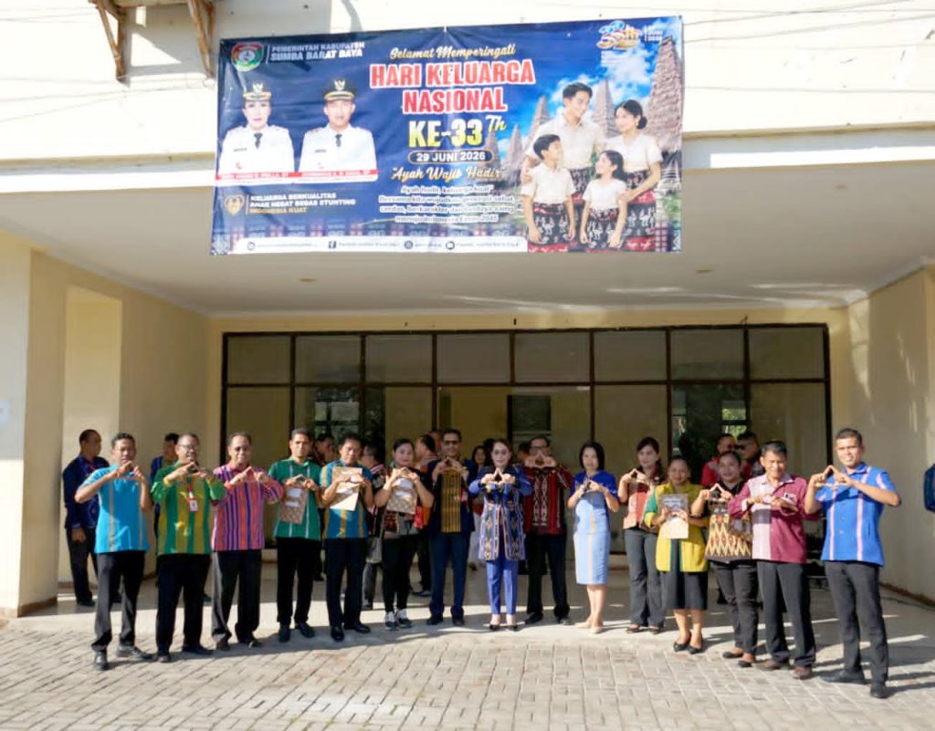 Harganas ke-33 SBD: Saat Meja Makan Sunyi dan Gadget Mengancam Fondasi Keluarga