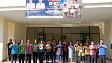 Harganas ke-33 SBD: Saat Meja Makan Sunyi dan Gadget Mengancam Fondasi Keluarga
