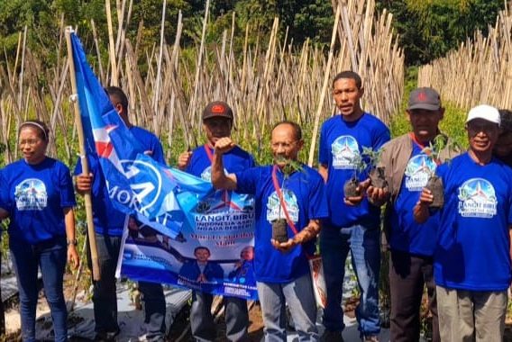 Peringati HUT ke-25 Demokrat, Bene Lagho Komandoi Gerakan Langit Biru di Kabupaten Ngada