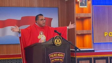 RD Rofinus Neto Wuli Soroti Disiplin Rohani Sebagai Fondasi TNI-Polri Katolik