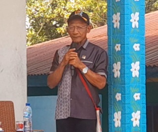 Tanpa Pilih Kasih Suku dan Suara, Anggota DPRD Ngada Bene Lagho Banjir Apresiasi Warga Pedalaman
