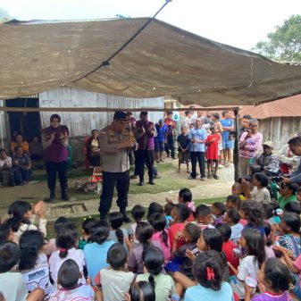 Redakan Kecemasan Warga, Tim Gabungan Gelar “Trauma Healing” di Ndona Timur