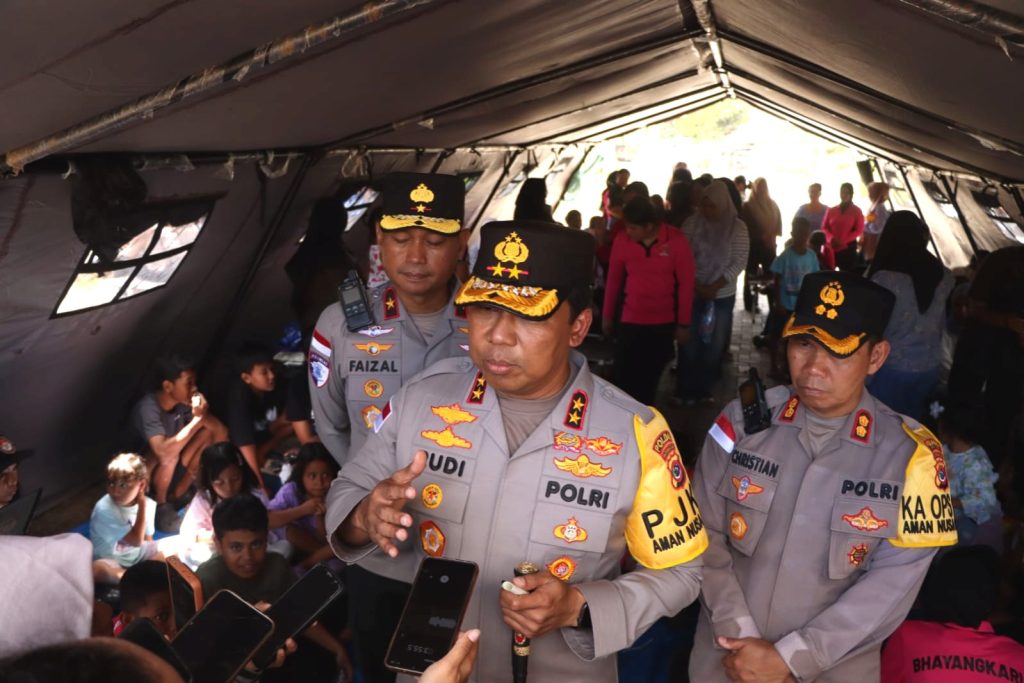 Kapolda NTT Perintahkan Patroli 24 Jam di Permukiman Terdampak Gempa Flores