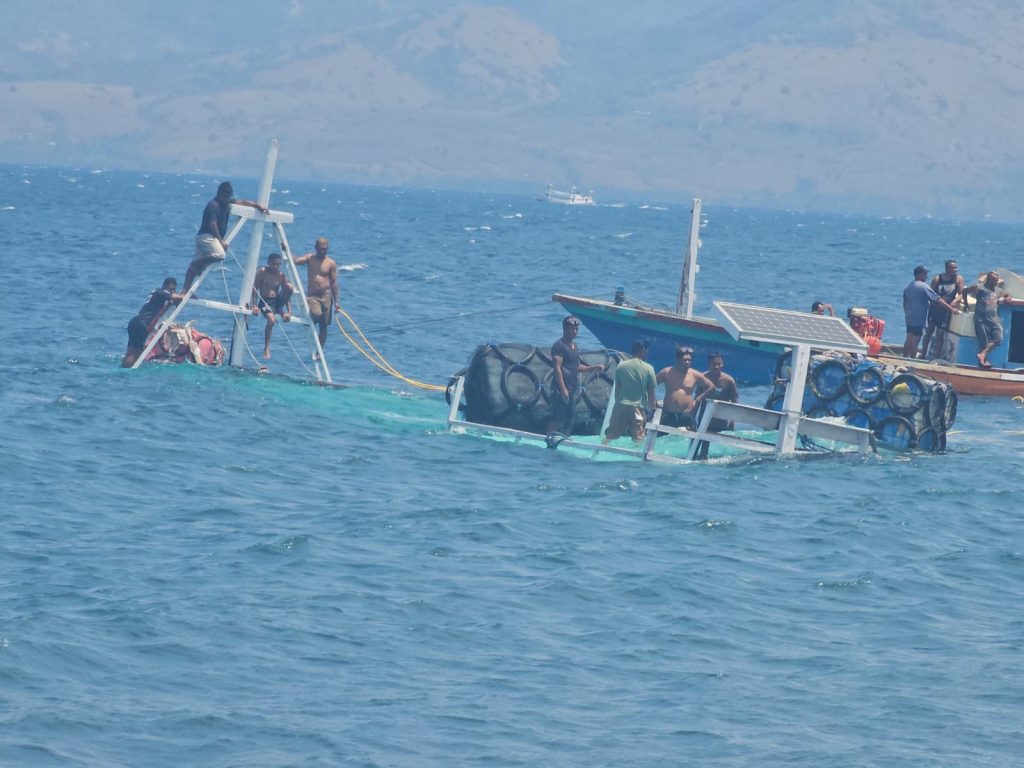 Kapal Motor Bersaudara Tenggelam di Perairan Aimere Ngada