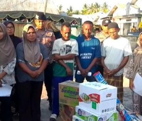 Polsek Pulau Ende Salurkan Bantuan Logistik untuk Korban Gempa