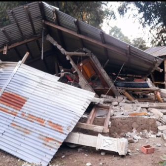 Data Sementara 1.796 Rumah Warga Ngada Rusak, Penanganan Darurat Dimulai