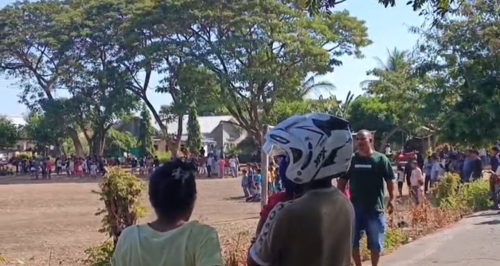 Ribuan Warga Nagekeo Padati Lapangan Pemuda Danga, Menunggu Kedatangan Presiden Prabowo