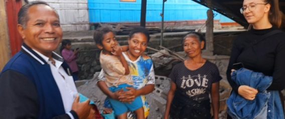 Sentuhan Kasih Yayasan Dian Flores Indonesia untuk Kuliah Anak Janda Korban Gempa di Radabata Ngada