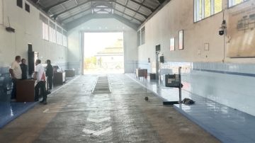 Siap Teori tapi Bisu di Lapangan: Mengapa Uji Berkala Kendaraan Listrik di Kota Cirebon Belum Berjalan?