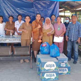 PKB Ende Pasok Ransum Logistik untuk Nakes di Tenda Darurat