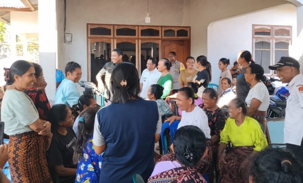 Bupati Sikka Minta Warga Terdampak Gempa di Desa Iligai Kembali Beraktivitas