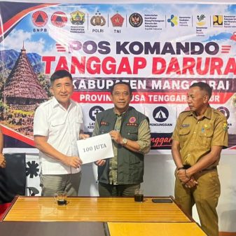 Solidaritas dari Perbatasan, Kabupaten Belu Salurkan Rp 510 Juta untuk Korban Gempa Flores