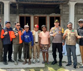 Menembus Medan Berat, Bantuan Gempa Flores Sentuh 300 Keluarga di Teni Lopijo Ngada
