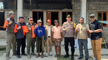 Menembus Medan Berat, Bantuan Gempa Flores Sentuh 300 Keluarga di Teni Lopijo Ngada
