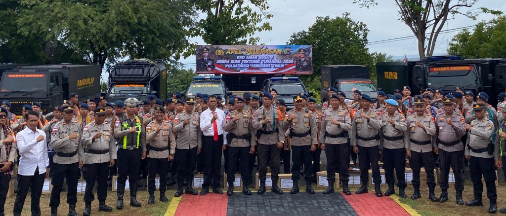 Operasi Aman Nusa II Berakhir, Personel BKO Brimob Nusantara Tinggalkan Flores