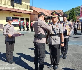 Sertijab Wakapolres Ngada, Kapolres Tekankan Soliditas dan Pelayanan Masyarakat