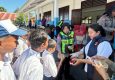 Pasca-gempa Flores, Polwan Polres Ende Salurkan Makanan Bergizi bagi Pelajar