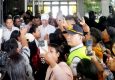Tembus Palue, Presiden Ke-7 RI Jokowi Tinjau Dampak Gempa Flores dan Bermalam di Tenda