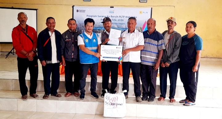 Tanggung Jawab Sosial Lingkungan PLTP Mataloko Salurkan Bantuan Sarana Air Bersih