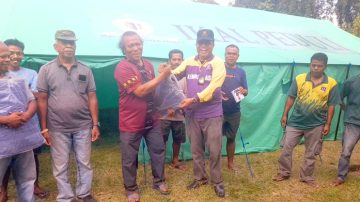 Kerinduan Beribadah Umat Stasi Lewa Maunori Terjawab lewat Tenda Bantuan IKAL Lemhannas