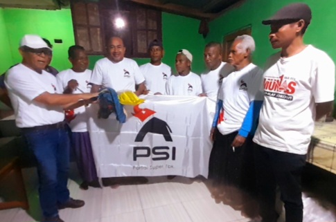 Perkuat Jaringan, PSI Ngada Konsolidasikan Pengurus Kecamatan dan Desa Wilayah Golewa Selatan