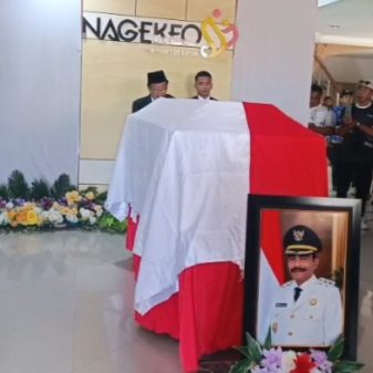 Air Mata Pemimpin dan Rakyat Nagekeo Melepas Kepergian Wakil Bupati Gonzalo Gratianus