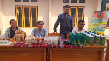 Kontribusi Nyata Kampus, 8 Produk Kreatif STIPER Flores Bajawa Warnai Festival Wolobobo 2026