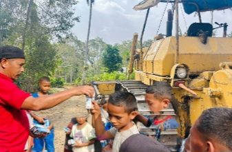 NTT : 81 Tahun Indonesia Merdeka, Pembangunan Jalan Hotmix Masuk Teni-Lopijo Ngada