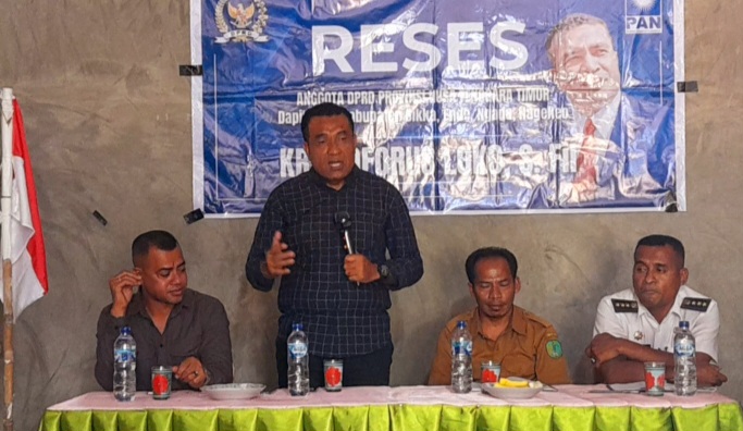 Anggota DPRD NTT Kristoforus Loko Serap Aspirasi Ratusan Warga Desa Watukapu Ngada